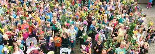 373 Kinder schaffen Weltrekord locker