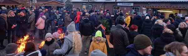 <strong>Neuer Wiefelsteder Weihnachtsmarkt ein Erfolg</strong>